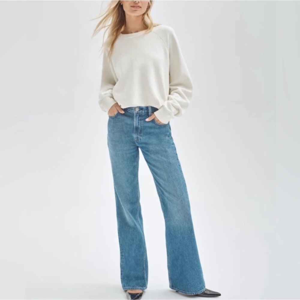 Aritzia Denim Forum Marianne Mid Loose Flare 32L size 27 Medium Wash - Picture 2 of 12